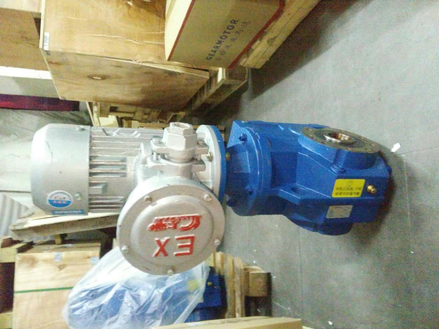 K系列減速器_直角傘齒輪減速機(jī)型號(hào)大全 K系列減速器_直角傘齒輪減速機(jī)型號(hào)大全