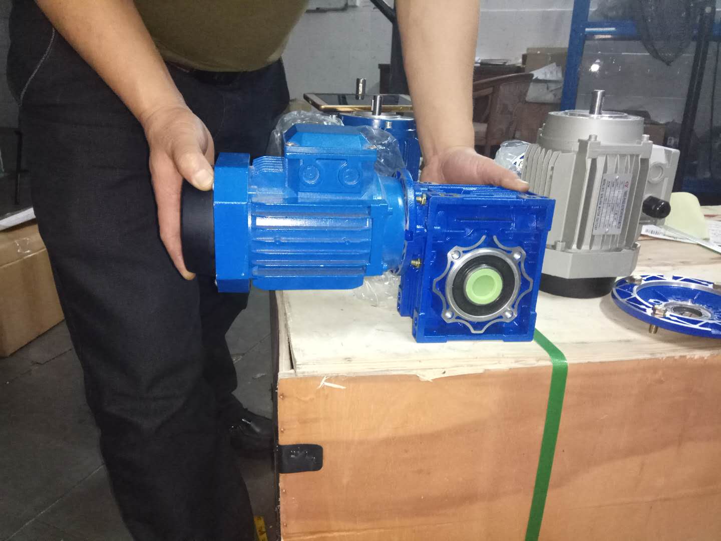 NMRV050-400減速機(jī),NMRV050減速機(jī),RV50減速器 NMRV050-400減速機(jī),NMRV050減速機(jī),RV50減速器