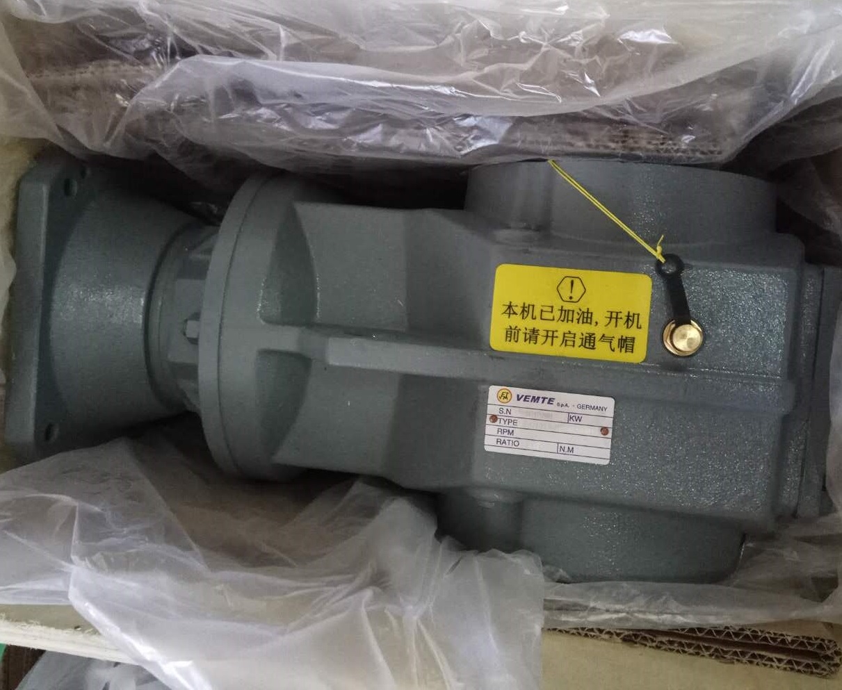 自動(dòng)絡(luò)筒機(jī)減速機(jī),K167減速機(jī),錐齒輪減速機(jī),齒輪減速電機(jī) 自動(dòng)絡(luò)筒機(jī)減速機(jī),K167減速機(jī),錐齒輪減速機(jī),齒輪減速電機(jī)