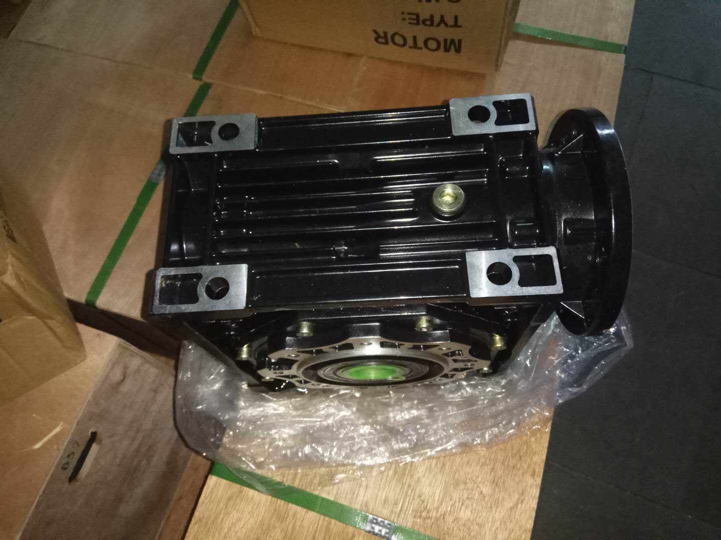 精密減速機(jī),齒輪減速機(jī),渦輪減速機(jī),齒輪減速電機(jī) 精密減速機(jī),齒輪減速機(jī),渦輪減速機(jī),齒輪減速電機(jī)