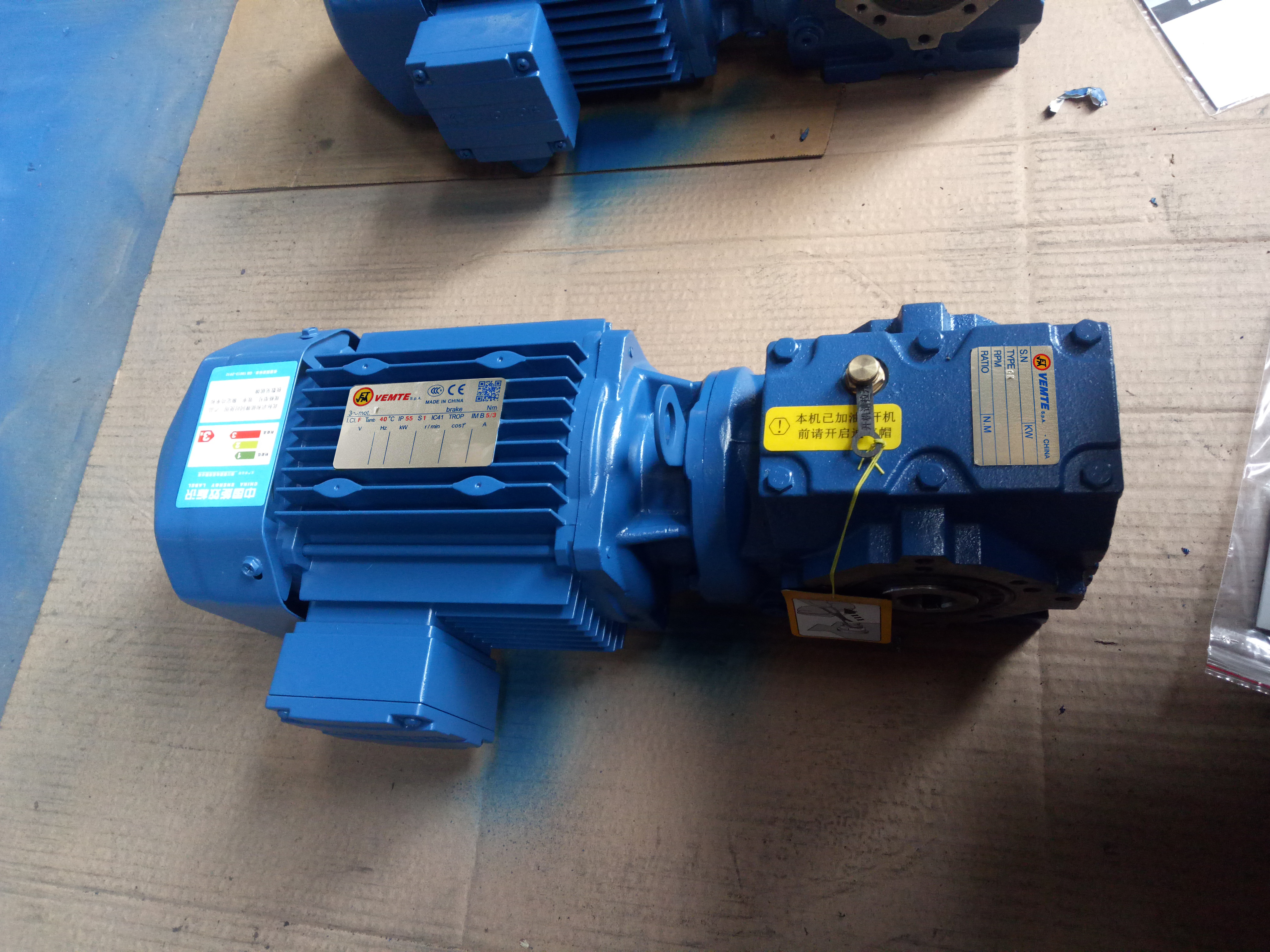 渦輪減速機(jī),輸送系統(tǒng)減速機(jī),SA97減速機(jī),SA97DRE160M4 渦輪減速機(jī),輸送系統(tǒng)減速機(jī),SA97減速機(jī),SA97DRE160M4