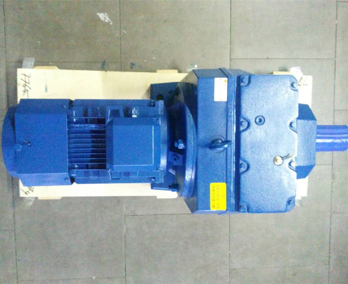 電機(jī)減速機(jī)一體機(jī) 電機(jī)減速機(jī)一體機(jī)