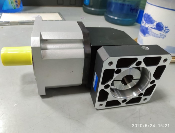 登奇伺服電機(jī)減速機(jī) 登奇伺服電機(jī)減速機(jī)