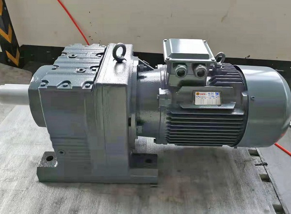 1.5KW電機(jī)減速機(jī),除渣機(jī)減速機(jī),減速機(jī)選型樣本,1500W減速電機(jī) 1.5KW電機(jī)減速機(jī),除渣機(jī)減速機(jī),減速機(jī)選型樣本,1500W減速電機(jī)