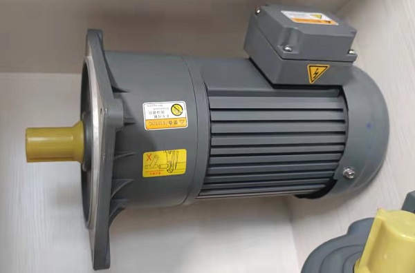 磨砂機伺服電機減速機選型手冊資料樣本下載,磨砂機減速機,伺服減速機選型樣本 磨砂機伺服電機減速機選型手冊資料樣本下載,磨砂機減速機,伺服減速機選型樣本