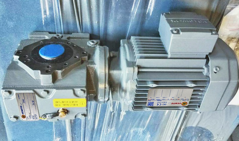 1比16減速電機(jī),1:16減速機(jī),16比減速器,超細(xì)粉磨機(jī)減速機(jī),減速選型樣本 1比16減速電機(jī),1:16減速機(jī),16比減速器,超細(xì)粉磨機(jī)減速機(jī),減速選型樣本