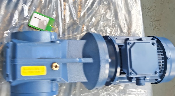 1比60減速電機(jī),1:60減速機(jī),60比減速器,管狀卷簾機(jī)減速機(jī),減速機(jī)樣本 1比60減速電機(jī),1:60減速機(jī),60比減速器,管狀卷簾機(jī)減速機(jī),減速機(jī)樣本