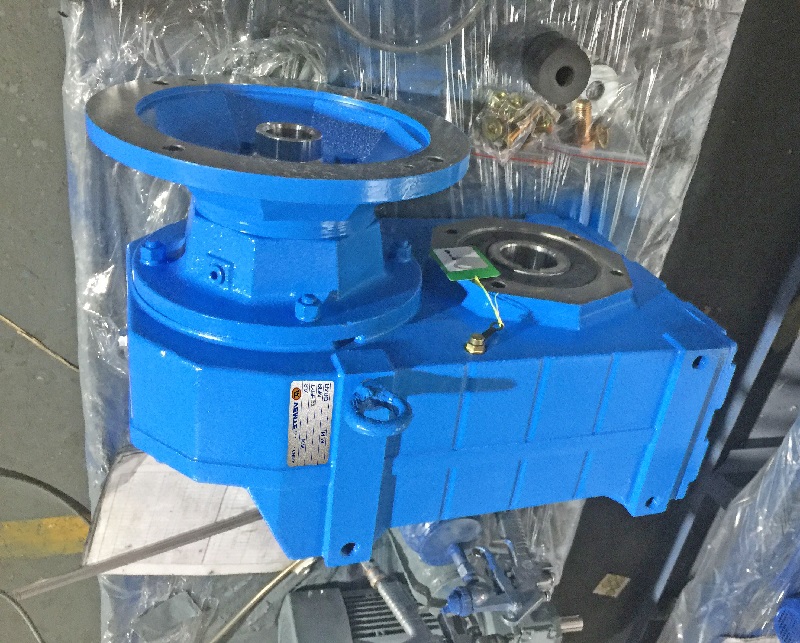1比74減速電機(jī),1:74減速機(jī),74比減速器,卷簾機(jī)減速機(jī),減速機(jī)樣本 1比74減速電機(jī),1:74減速機(jī),74比減速器,卷簾機(jī)減速機(jī),減速機(jī)樣本