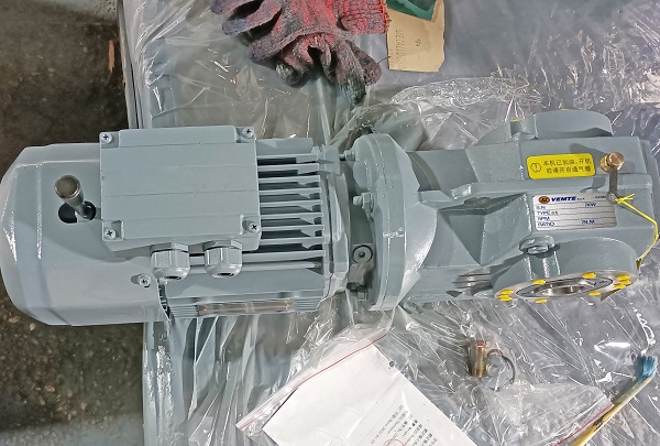 混泥土攪拌機(jī)減速機(jī)電機(jī)選型手冊(cè)資料樣本下載,混泥土攪拌機(jī)減速電機(jī),減速機(jī)樣本 混泥土攪拌機(jī)減速機(jī)電機(jī)選型手冊(cè)資料樣本下載,混泥土攪拌機(jī)減速電機(jī),減速機(jī)樣本