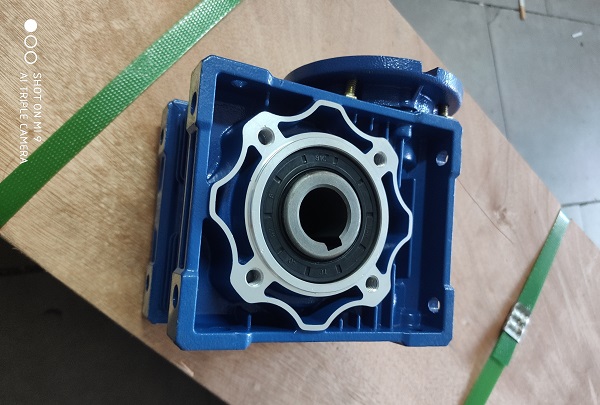 工業(yè)洗菜機減速機電機選型手冊資料樣本下載,洗菜機減速機,減速機樣本 工業(yè)洗菜機減速機電機選型手冊資料樣本下載,洗菜機減速機,減速機樣本