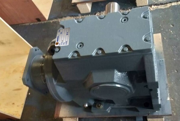 1比137減速電機(jī),1:137減速機(jī),137比減速器,折疊機(jī)減速電機(jī),S系列減速機(jī)樣本 1比137減速電機(jī),1:137減速機(jī),137比減速器,折疊機(jī)減速電機(jī),S系列減速機(jī)樣本