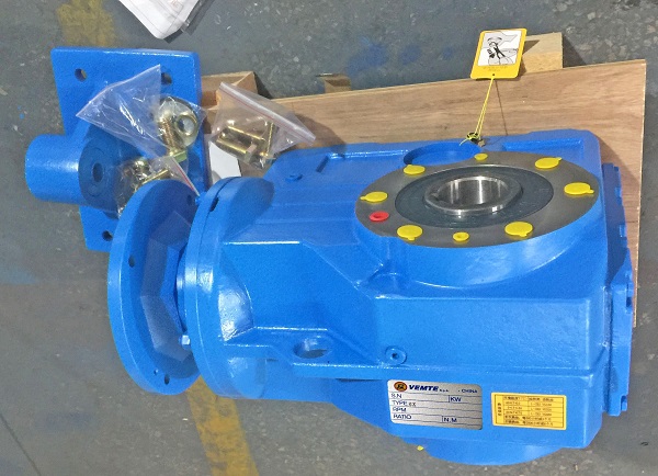 曝氣機(jī)減速機(jī)電機(jī)選型手冊(cè)資料樣本下載,曝氣機(jī)減速電機(jī),減速機(jī)樣本 曝氣機(jī)減速機(jī)電機(jī)選型手冊(cè)資料樣本下載,曝氣機(jī)減速電機(jī),減速機(jī)樣本