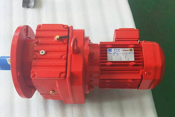 55KW減速電機(jī),55KW電機(jī)減速機(jī),減速機(jī)型號配置 55KW減速電機(jī),55KW電機(jī)減速機(jī),減速機(jī)型號配置