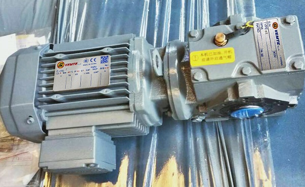 收卷機(jī)減速機(jī),20KW電機(jī)減速機(jī),減速電機(jī)選型 收卷機(jī)減速機(jī),20KW電機(jī)減速機(jī),減速電機(jī)選型
