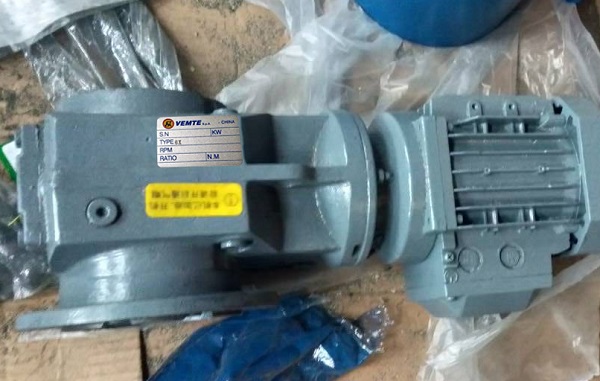 拌草機減速機,34KW電機減速機,減速電機選型 拌草機減速機,34KW電機減速機,減速電機選型