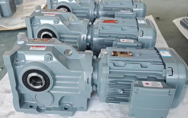 4.2KW電機含減速機,4200W減速機帶電機型號選型 4.2KW電機含減速機,4200W減速機帶電機型號選型